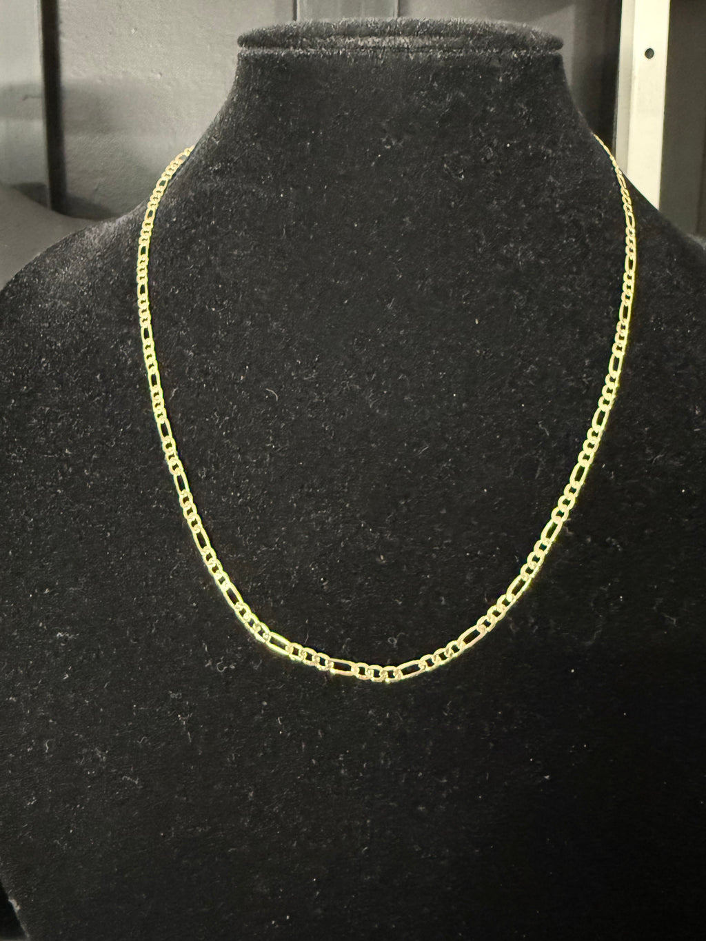 Signature Figaro Chain – 3mm Gold Filled ◈ Cadena Oro Laminado