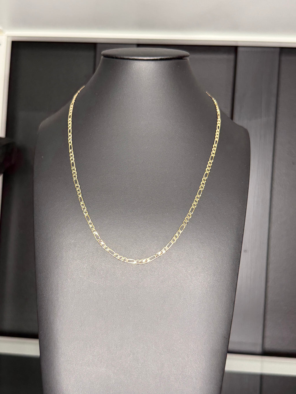Signature Figaro Chain – 3mm Gold Filled ◈ Cadena Oro Laminado