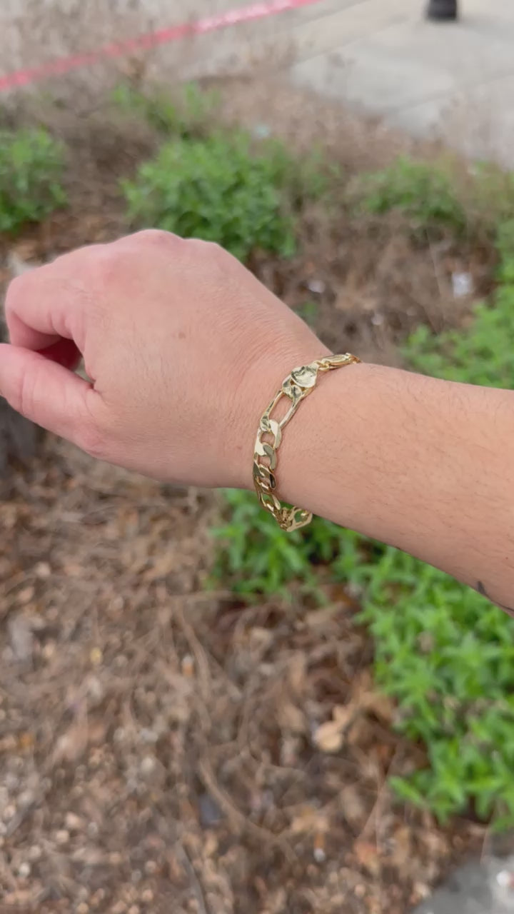 Bold Figaro Bracelet – 8.8mm Gold Filled ◈ Pulsera Oro Laminado
